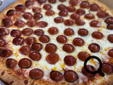 pizza, pizza near me, subs, hoagies, calzone, wings, buffalo wings, salads, tacos, Alden, Mariilla